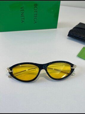 Bottega Veneta Black Cat-Eye Yellow Lens Sunnies